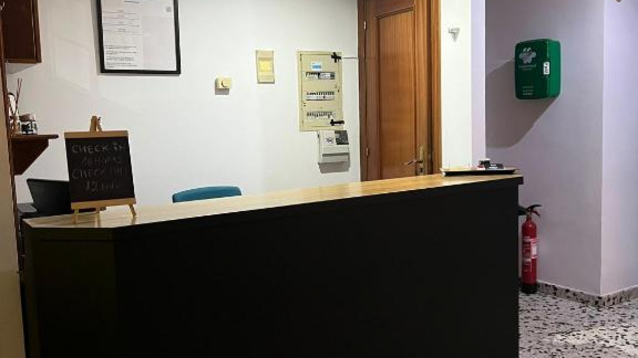 819422856